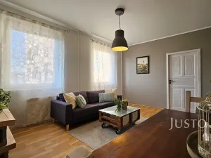 Prodej bytu 3+1, Písek, Na Stínadlech, 64 m2