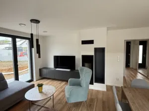 Prodej rodinného domu, Panenské Břežany, Nad Svatou Annou, 184 m2