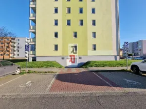 Pronájem garážového stání, Olomouc - Povel, Peškova, 22 m2