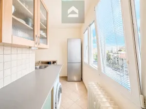 Prodej bytu 3+1, Plzeň - Lobzy, Dlouhá, 76 m2