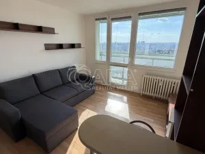 Pronájem bytu 2+kk, Praha - Záběhlice, Jabloňová, 33 m2