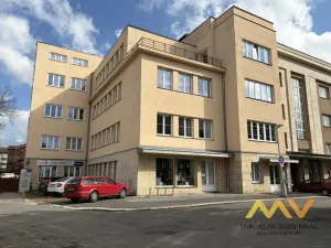 Pronájem kanceláře, Hradec Králové, Škroupova, 62 m2