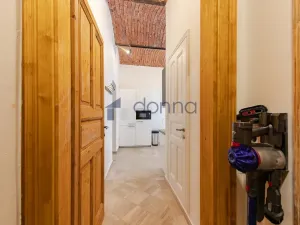 Pronájem bytu 1+1, Praha, Hálkova, 46 m2