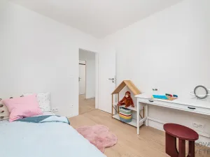 Prodej bytu 4+kk, Praha - Bohnice, Poznaňská, 76 m2