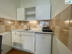 Prodej bytu 2+kk, Praha - Smíchov, Zoubkova, 37 m2