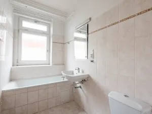 Pronájem bytu 2+kk, Praha - Vršovice, Kišiněvská, 52 m2