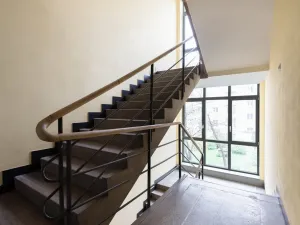 Pronájem bytu 2+kk, Praha - Vršovice, Kišiněvská, 52 m2