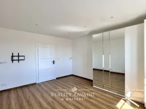 Pronájem bytu 2+kk, Pardubice, Teplého, 40 m2