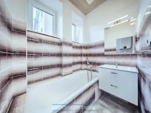 Pronájem bytu 1+1, Znojmo, Rumunská, 44 m2