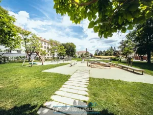 Pronájem bytu 1+1, Znojmo, Rumunská, 44 m2