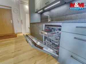 Prodej bytu 2+kk, Špindlerův Mlýn, 75 m2