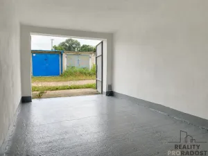 Pronájem garáže, Hodonín, 18 m2