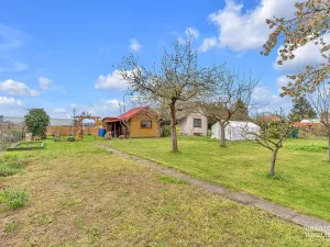 Prodej zahrady, Hradec Králové, 416 m2