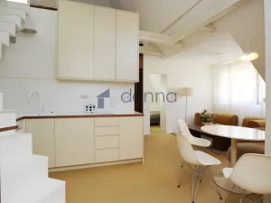 Pronájem bytu 2+kk, Praha, Fetrovská, 53 m2