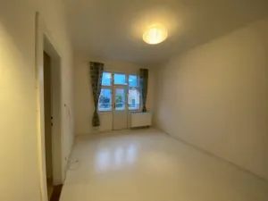 Pronájem bytu 2+kk, Praha, Prouzova, 52 m2