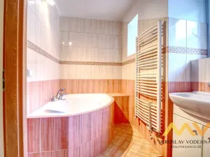 Pronájem bytu 2+kk, Hradec Králové, Střelecká, 38 m2