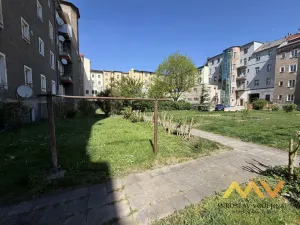 Pronájem bytu 2+kk, Hradec Králové, Střelecká, 38 m2