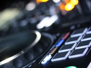 Pronájem obchodního prostoru, Břidličná, Osvobození, 140 m2