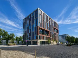 Pronájem kanceláře, Praha - Karlín, Karolinská, 3237 m2