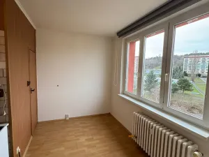 Pronájem bytu 2+1, Chomutov, Borová, 50 m2