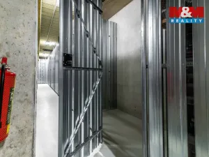 Pronájem bytu 1+kk, Kladno - Dubí, Ke křížku, 28 m2