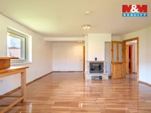 Prodej rodinného domu, Třešovice, 238 m2