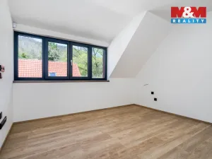 Prodej rodinného domu, Beroun, V Lukách, 144 m2