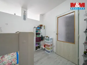 Prodej bytu 3+1, Broumov - Olivětín, Dukelská, 53 m2