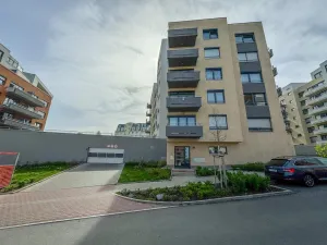 Pronájem garážového stání, Praha - Chodov, Šternovská, 15 m2