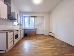Pronájem bytu 3+kk, Praha - Žižkov, Chlumova, 80 m2