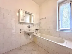 Pronájem bytu 3+kk, Praha - Žižkov, Chlumova, 80 m2