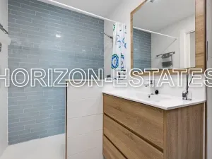 Prodej bytu 3+kk, Torrevieja, Španělsko, Calle Humedal, 57 m2