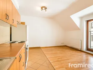 Pronájem bytu 4+kk, Brno, Starobrněnská, 68 m2