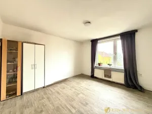 Prodej rodinného domu, Cerhenice, Na vinici, 188 m2