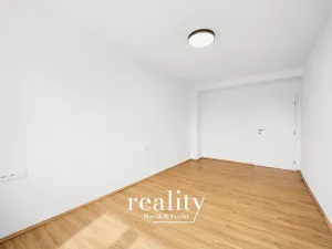 Pronájem bytu 2+1, Jihlava, Vrchlického, 53 m2