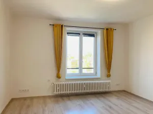 Pronájem bytu 3+kk, Ostrava, Budovatelská, 60 m2