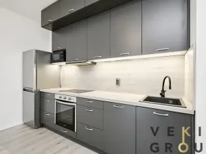 Prodej bytu 2+kk, Praha - Libeň, Novovysočanská, 53 m2