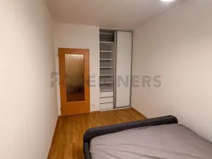 Pronájem bytu 2+kk, Praha - Vysočany, Podkovářská, 46 m2