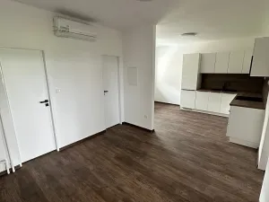 Pronájem bytu 2+1, Uherské Hradiště - Sady, Solná cesta, 70 m2
