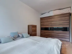 Pronájem bytu 2+kk, Praha - Hostivař, Vladycká, 50 m2