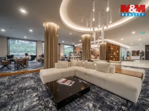 Pronájem obchodního prostoru, Praha - Staré Město, náměstí Curieových, 75 m2