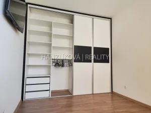 Pronájem bytu 2+kk, České Budějovice - České Budějovice 2, Volejbalistů, 75 m2