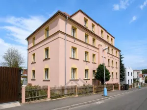 Prodej bytu 2+kk, Teplice, Souběžná, 53 m2