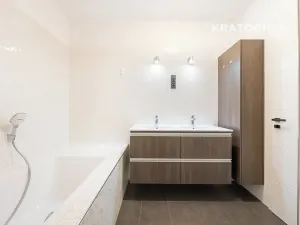 Prodej bytu 3+kk, Brno, Hlinky, 92 m2