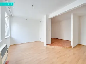 Pronájem bytu 1+kk, Šternberk, Bezručova, 45 m2