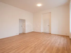 Pronájem bytu 4+kk, Dřevohryzy, 93 m2