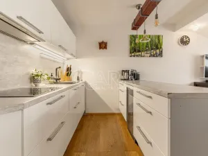 Prodej bytu 3+kk, Praha - Holešovice, Ortenovo náměstí, 72 m2