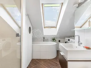 Prodej bytu 3+kk, Praha - Holešovice, Ortenovo náměstí, 72 m2