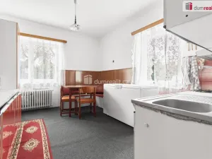 Prodej rodinného domu, Plesná, 923 m2