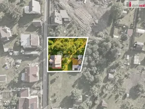 Prodej rodinného domu, Plesná, 923 m2